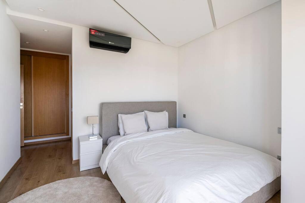 Superb & Sunny 2Br & 2Ba Apt. W/ Seaview, Malabata Tanger Extérieur photo